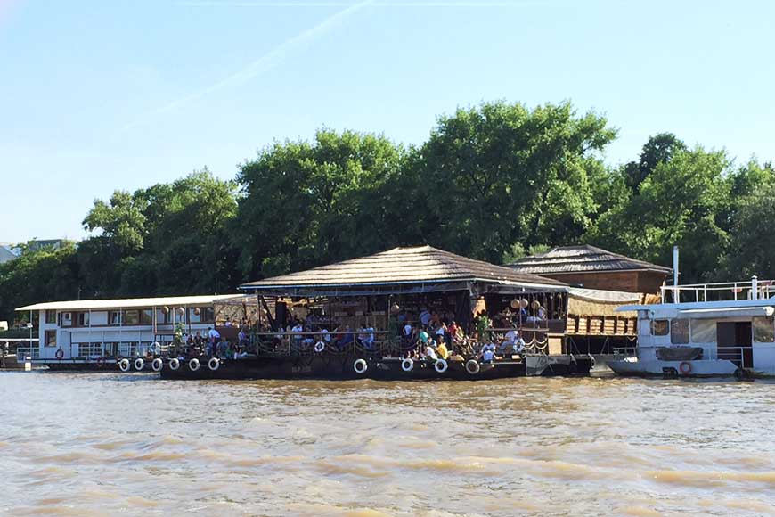 Belgrad – Balkanbeats und Yugochic