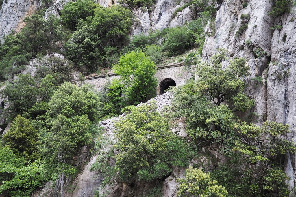 Frankreich – zu Wasser und zu Lande