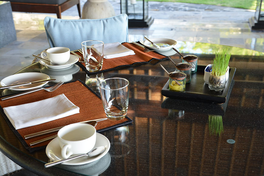 One night, five stars… Four Seasons