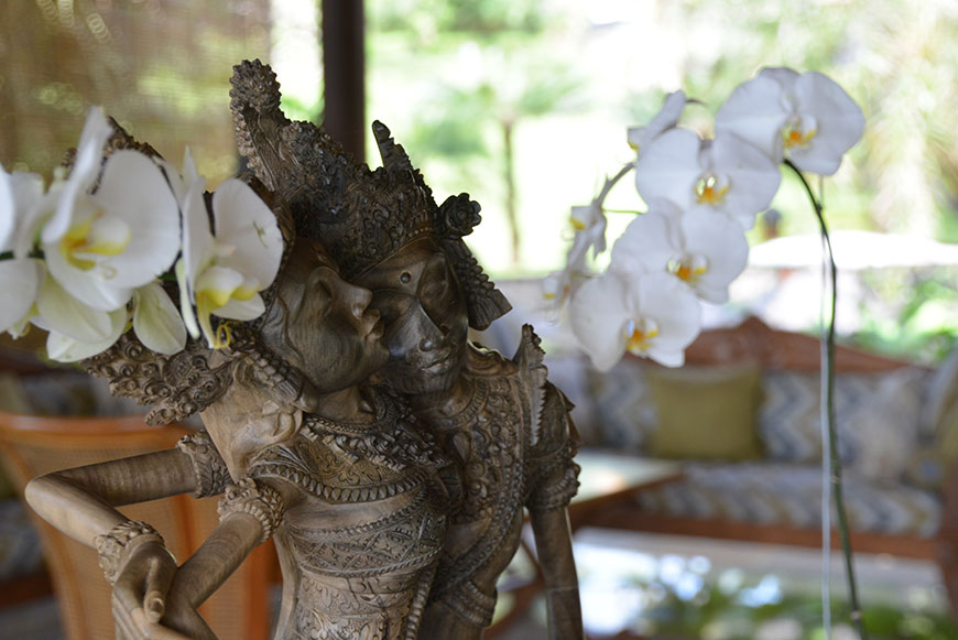 One night, five stars… Four Seasons