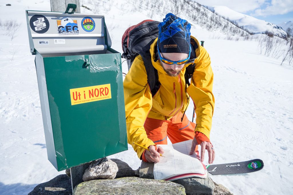 5 Skitour highlights in Lyngenfjord