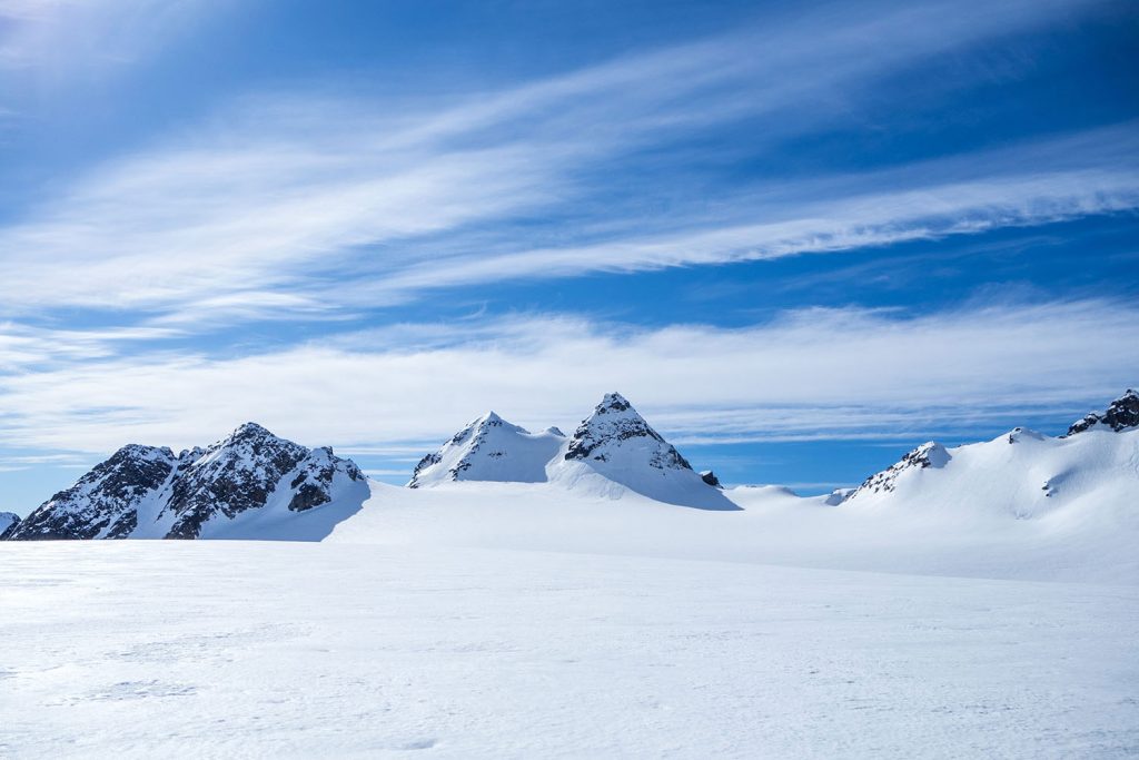 5 Skitour highlights in Lyngenfjord