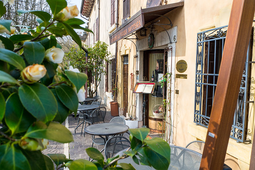 Verona, Vino e Nodo d’amore – Nodo was?