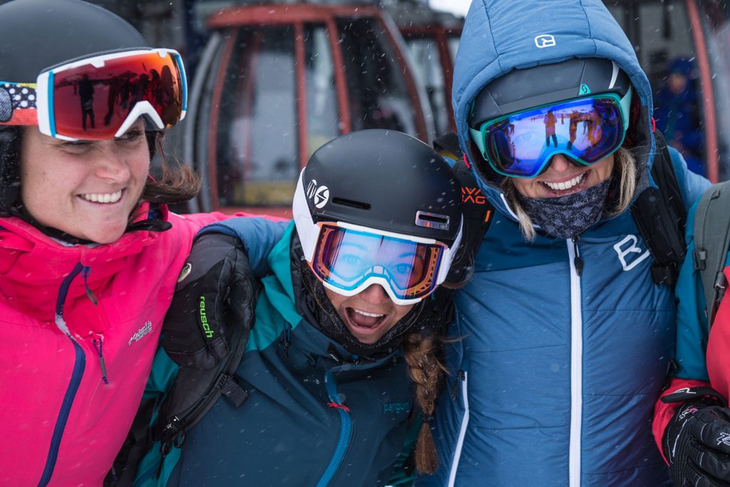 Ausfahrt am Kitzsteinhorn – Mädels on Ski