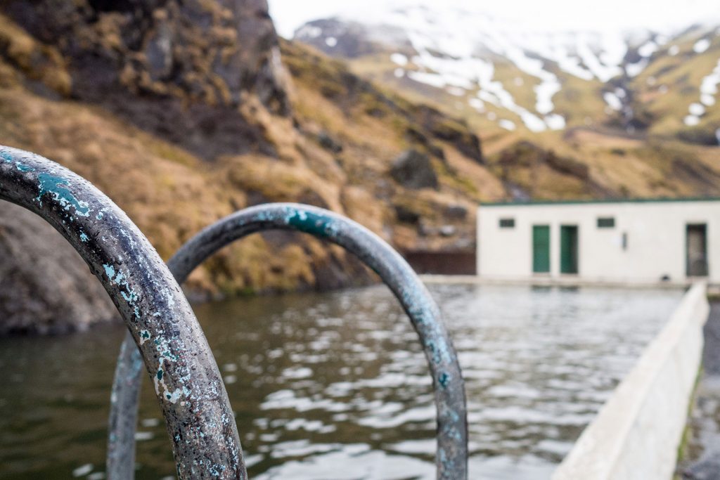 Island im Winter – von wilden Fällen und leisen Wassern