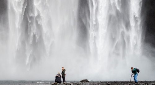 Island im Winter – von wilden Fällen und leisen Wassern