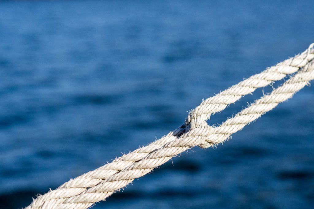 Mit dem Floß durch die Nacht – ein Microadventure