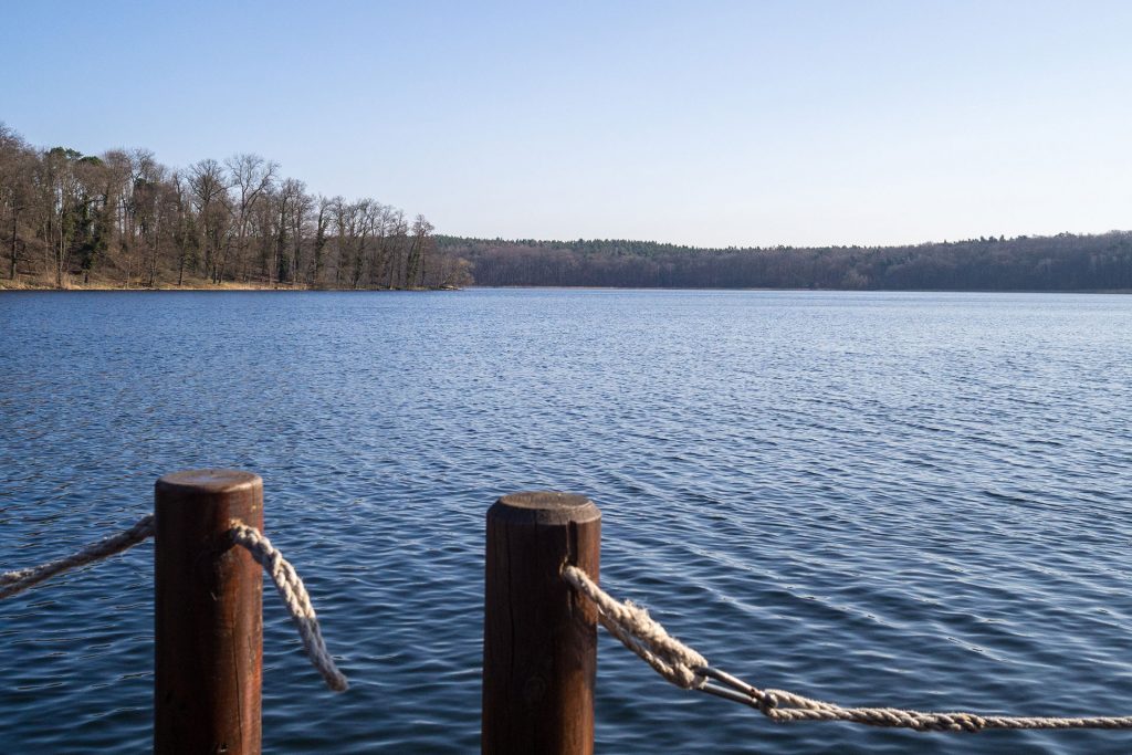 Mit dem Floß durch die Nacht – ein Microadventure