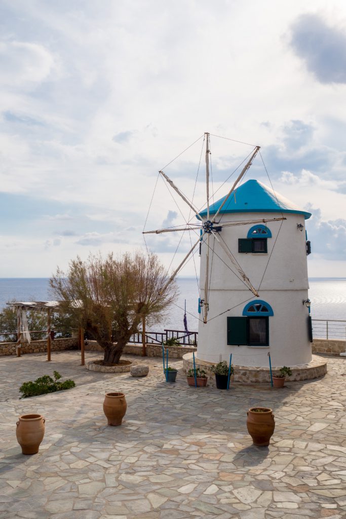 Mit dem Schiff zum Schiff – auf Zakynthos