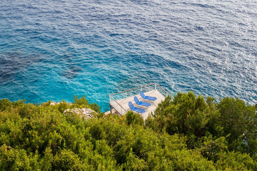 Mit dem Schiff zum Schiff – auf Zakynthos
