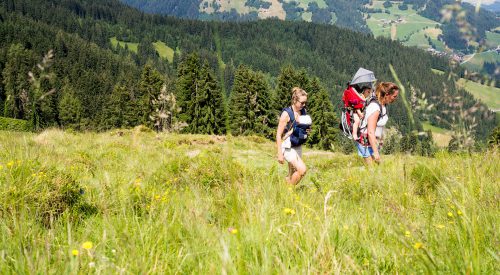 Familienausflug in die Tiroler Alpen – eine Zeitreise