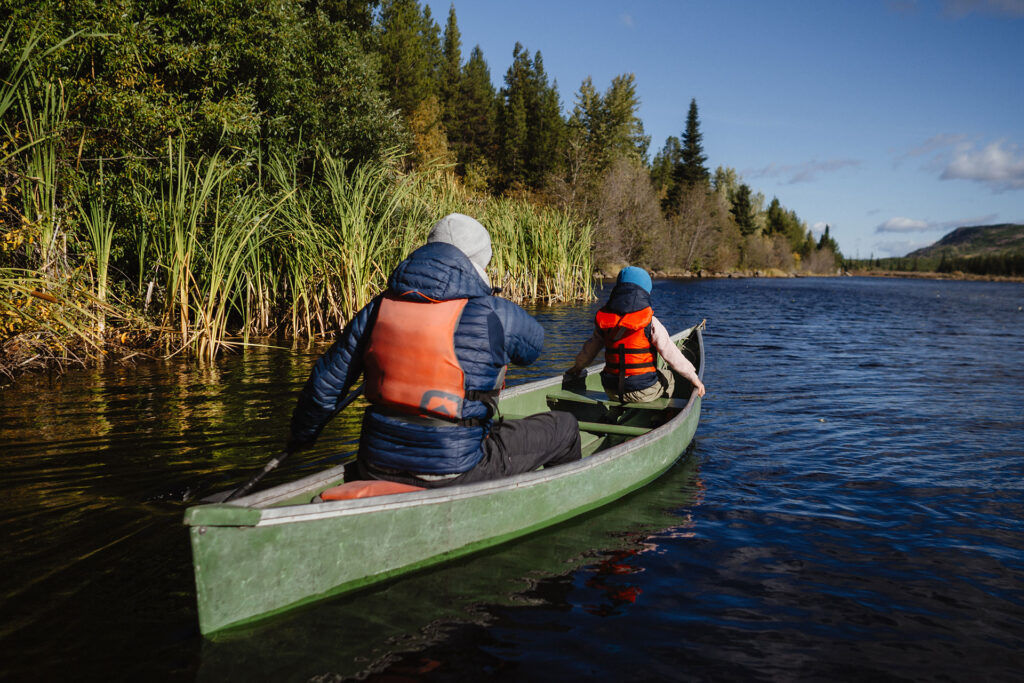 Kanadas Westen – von springenden Lachsen & fliegenden Äxten