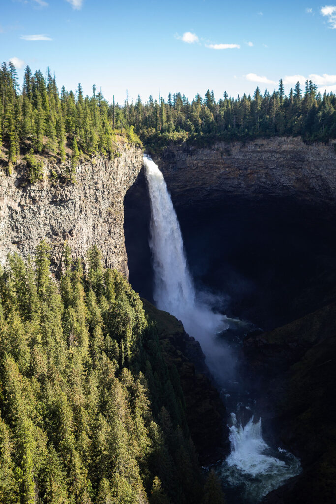 Kanadas Westen – von springenden Lachsen & fliegenden Äxten