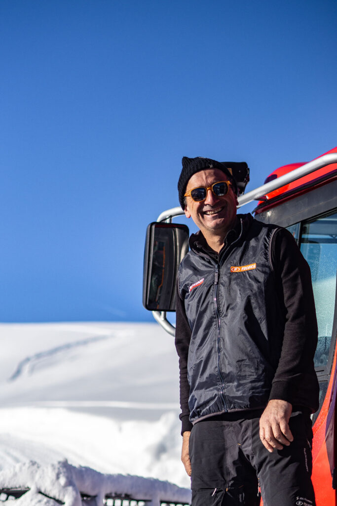 Into the Pow – Catskiing in Georgien