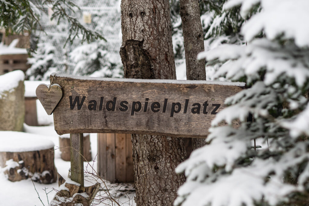 Familien-Skifahren in der Wildschönau: Winterzauber im Drachental