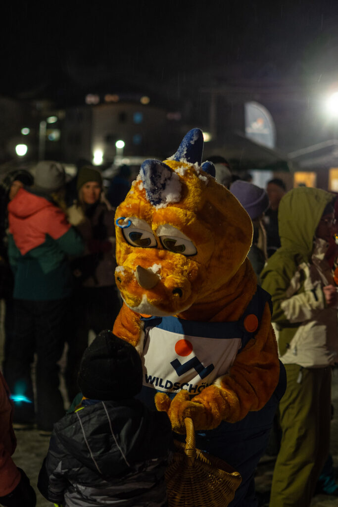 Familien-Skifahren in der Wildschönau: Winterzauber im Drachental