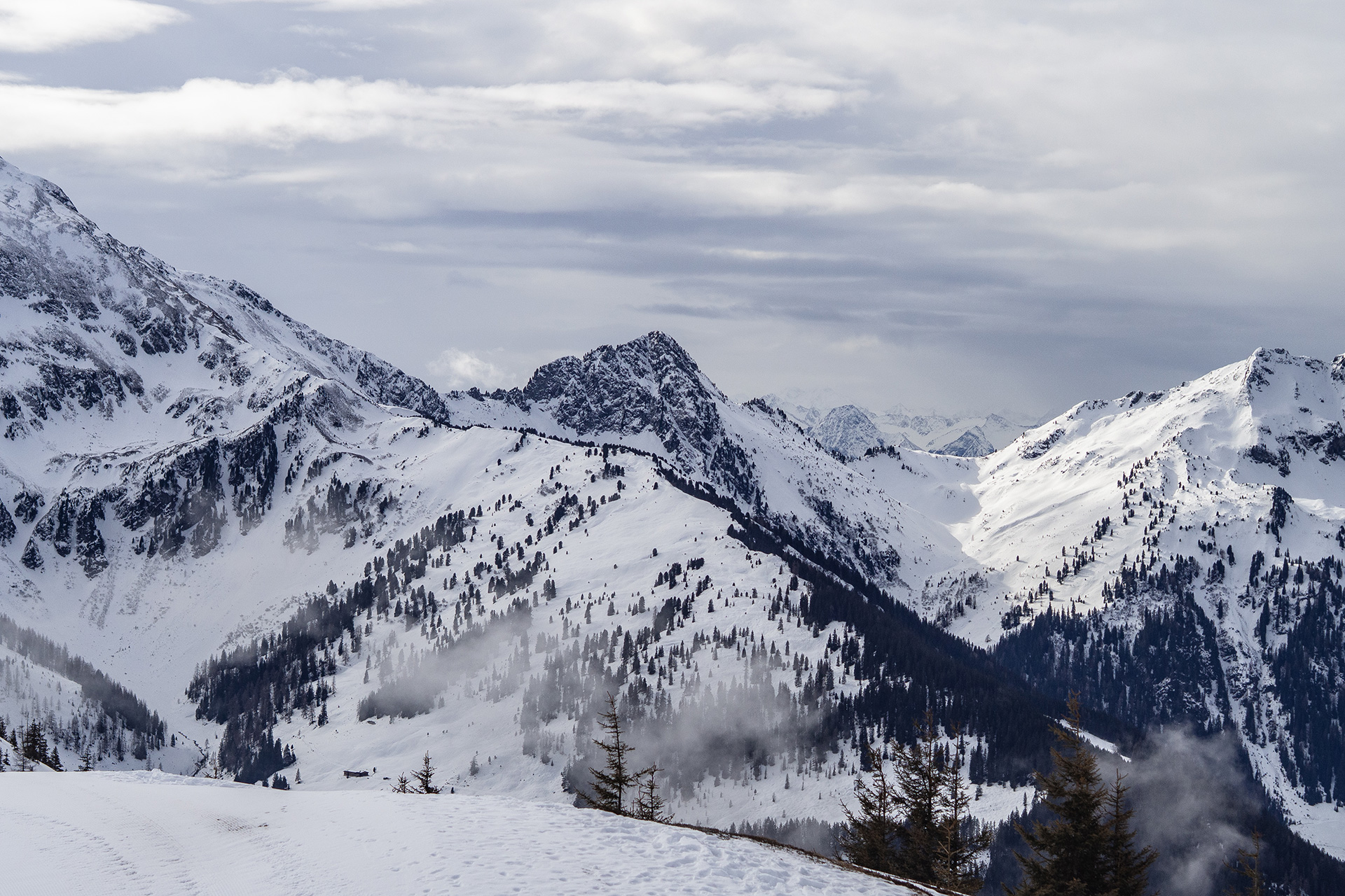 Familien-Skifahren in der Wildschönau: Winterzauber im Drachental