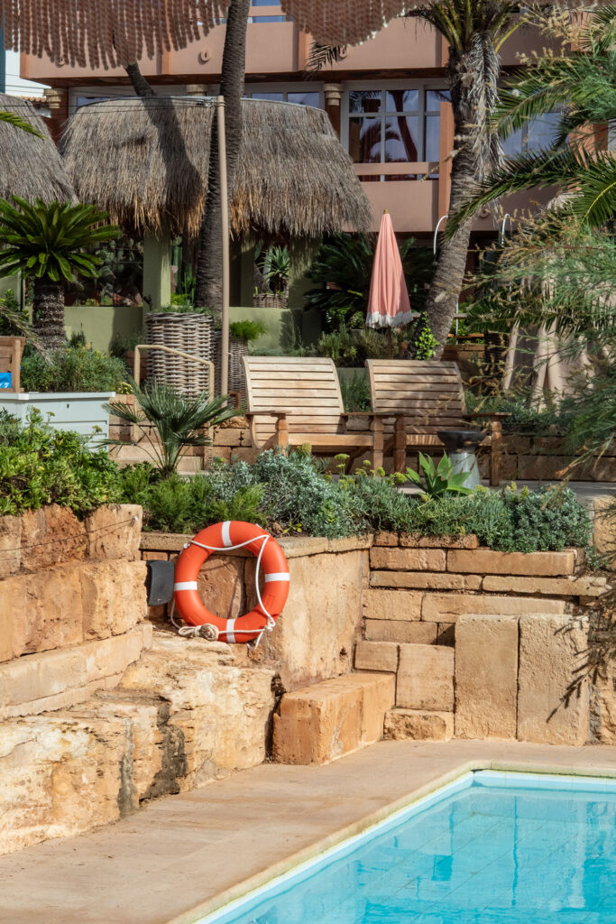 Yoga is better in Bikini – Glow-Zeit auf Mallorca