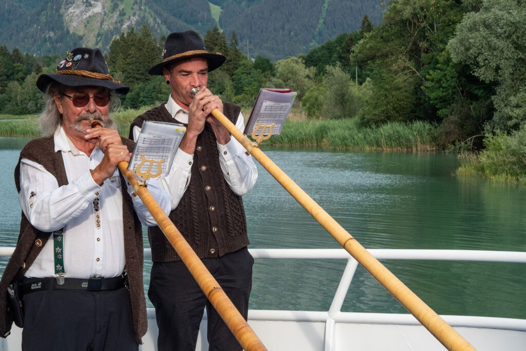 In Wander-Boots zum Märchenschloss. Unterwegs im Allgäu.